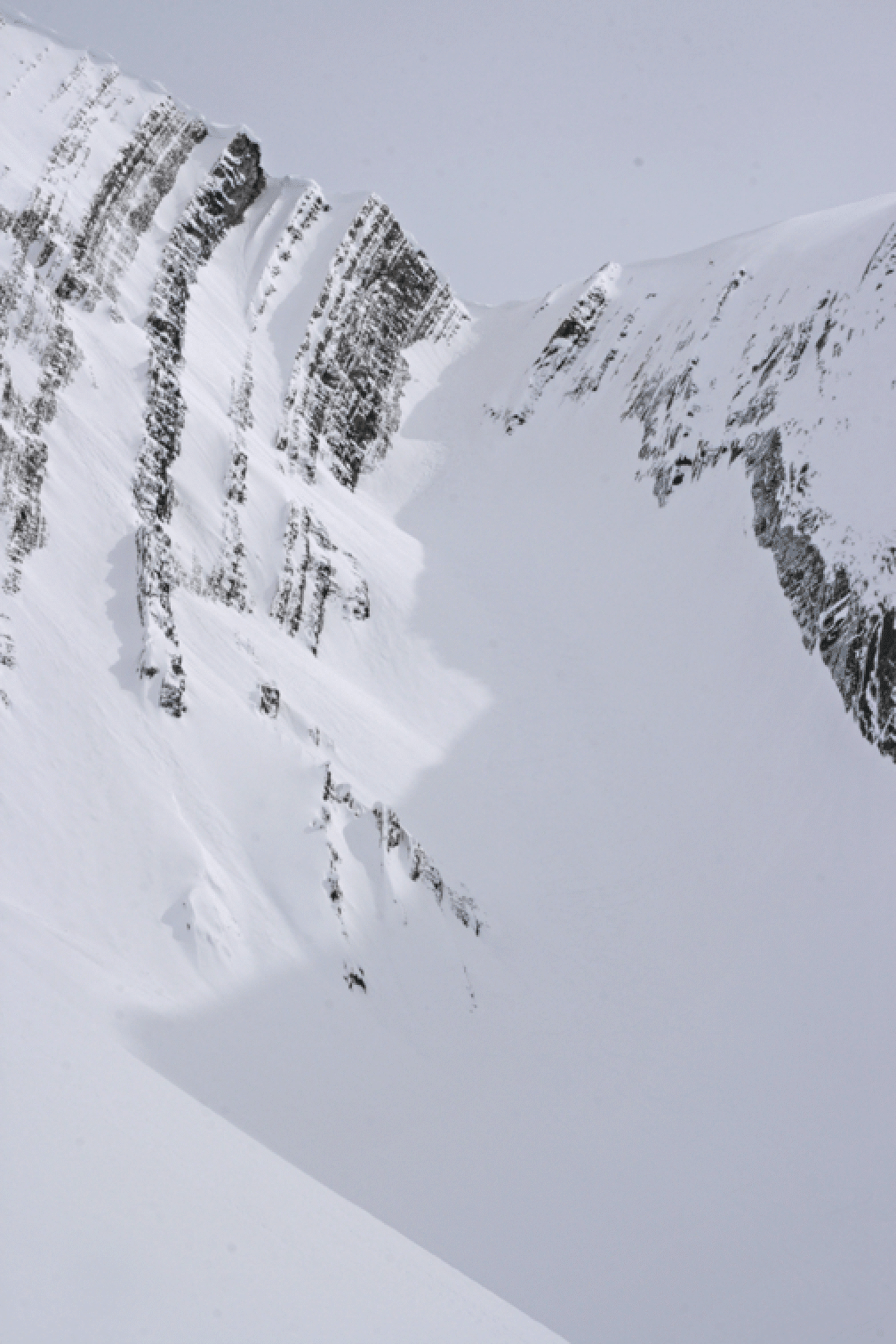 icefalllodgeski2011_22.gif