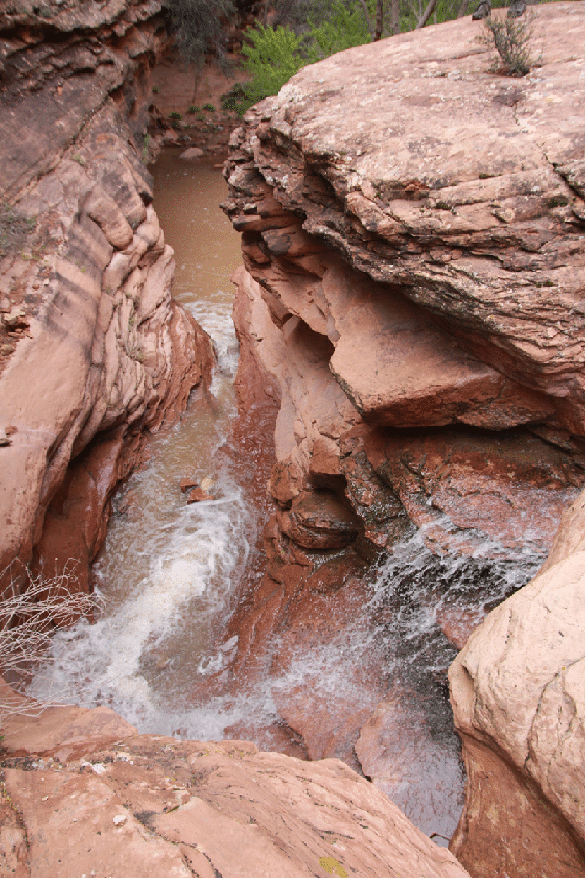 blackridgecanyonarches_2.gif